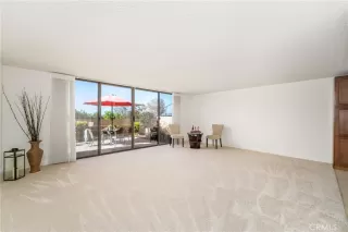 Photo #2: OC25181138 Listing 