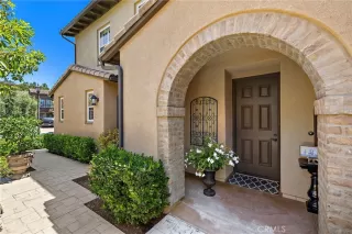 Photo #6: OC25181632 Listing