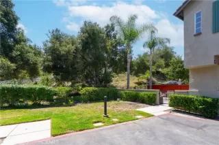 Photo #3: OC25181743 Listing 