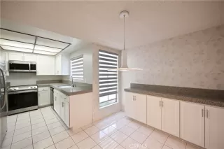 Photo #5: OC25181869 Listing