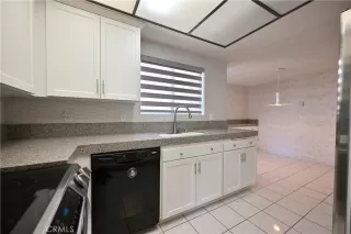 Photo #6: OC25181869 Listing