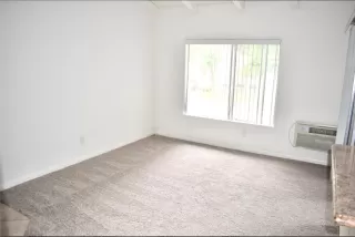 Photo #5: OC25181927 Listing 