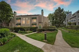 Photo #2: OC25182155 Listing