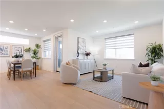 Photo #4: OC25182547 Listing