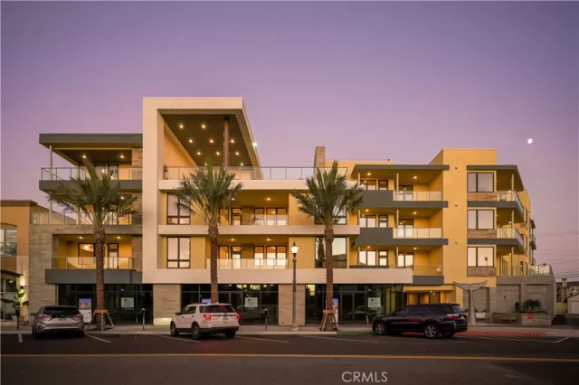 MLS: OC25182568 Condo For Sale