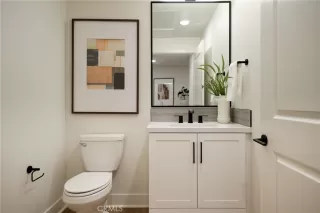 Photo #5: OC25182568 Listing 