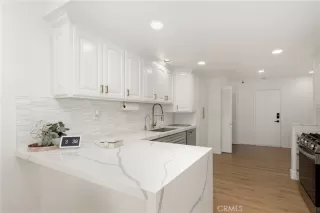 Photo #5: OC25182597 Listing 