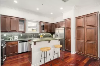 Photo #3: OC25182740 Listing 