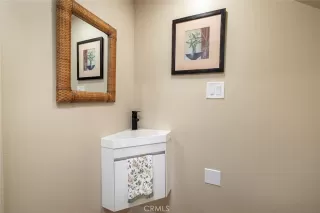 Photo #6: OC25182869 Listing 