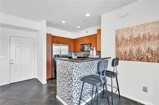 Photo #3: OC25183855 Listing 