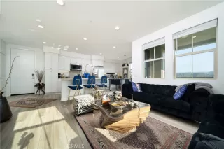 Photo #6: OC25184009 Listing