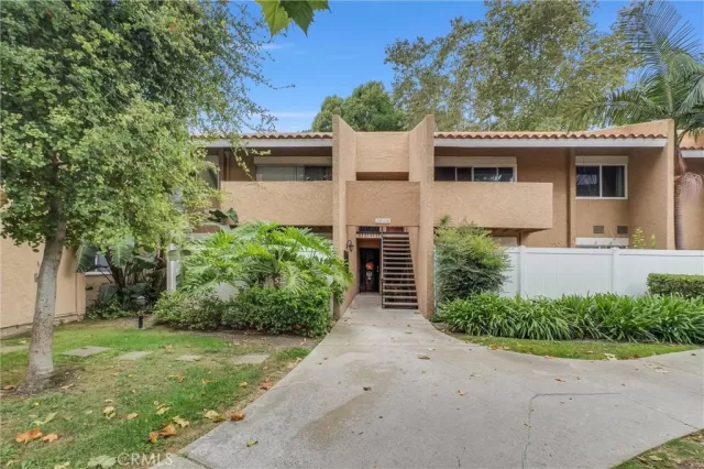 MLS: OC25184019 Condo For Sale