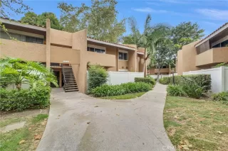 Photo #2: OC25184019 Listing 