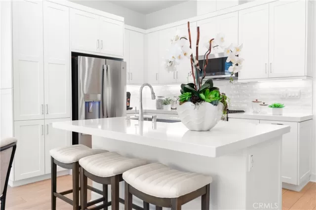 MLS: OC25184309 Condo For Sale