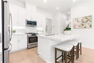 Photo #1: OC25184309 Listing 