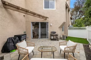 Photo #6: OC25184396 Listing