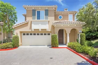 More Details about MLS # OC25184565 : 4 BRISTOL COURT