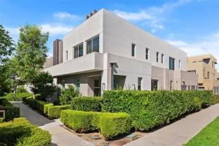 More Details about MLS # OC25185761 : 209 MAGNET