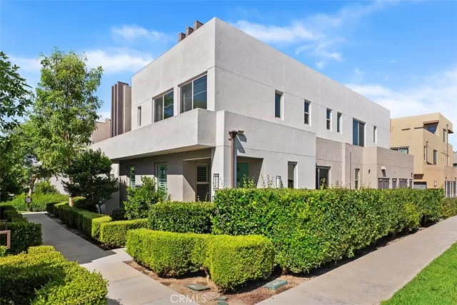 MLS: OC25185761 Condo For Sale