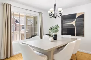 Photo #4: OC25186016 Listing 