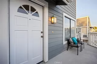 Photo #5: OC25186022 Listing 