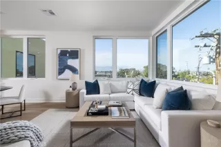 Photo #5: OC25186260 Listing 