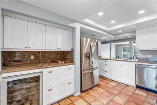 Photo #5: OC25186615 Listing 