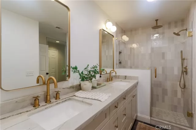 MLS: OC25186671 Condo For Sale