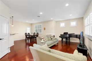 Photo #1: OC25186715 Listing