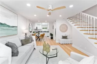 Photo #4: OC25187118 Listing 