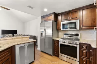 Photo #3: OC25187816 Listing 