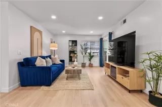 Photo #5: OC25188682 Listing