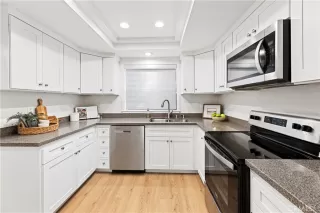 Photo #5: OC25188701 Listing 