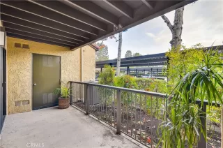 Photo #6: OC25188809 Listing