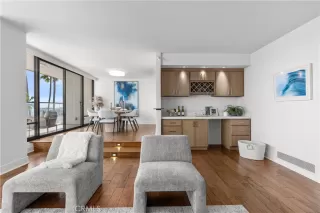 Photo #6: OC25189191 Listing 