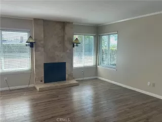 Photo #4: OC25189215 Listing 