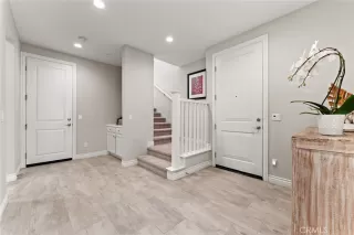 Photo #3: OC25189237 Listing 