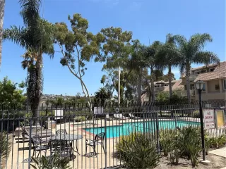 Photo #6: OC25189472 Listing 