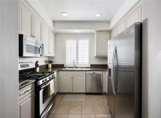 Photo #2: OC25189574 Listing 