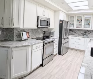 Photo #6: OC25189666 Listing 