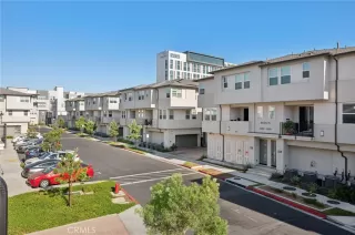 Photo #2: OC25190454 Listing 