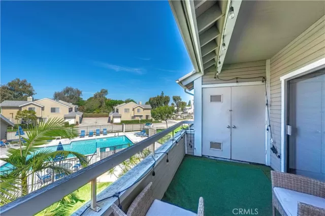 MLS: OC25190580 Condo For Sale