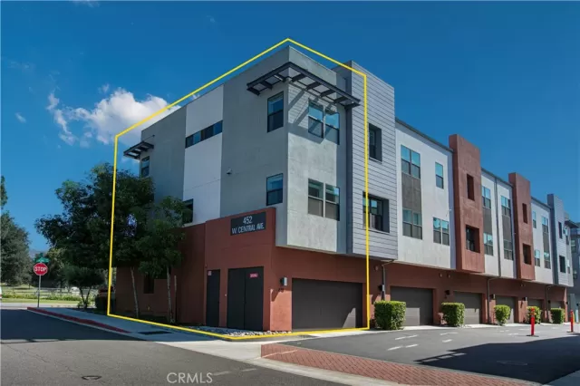 MLS: OC25190659 Condo For Sale