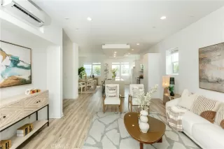 Photo #5: OC25190659 Listing 