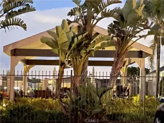 Photo #6: OC25190673 Listing