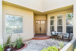 Photo #2: OC25190817 Listing