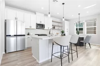 Photo #3: OC25190982 Listing 