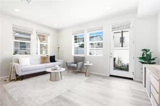 Photo #6: OC25190982 Listing 