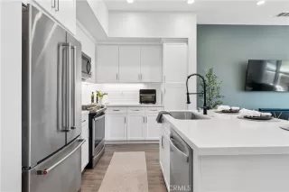 Photo #4: OC25190986 Listing 