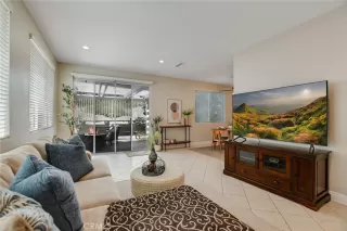 Photo #5: OC25191003 Listing 